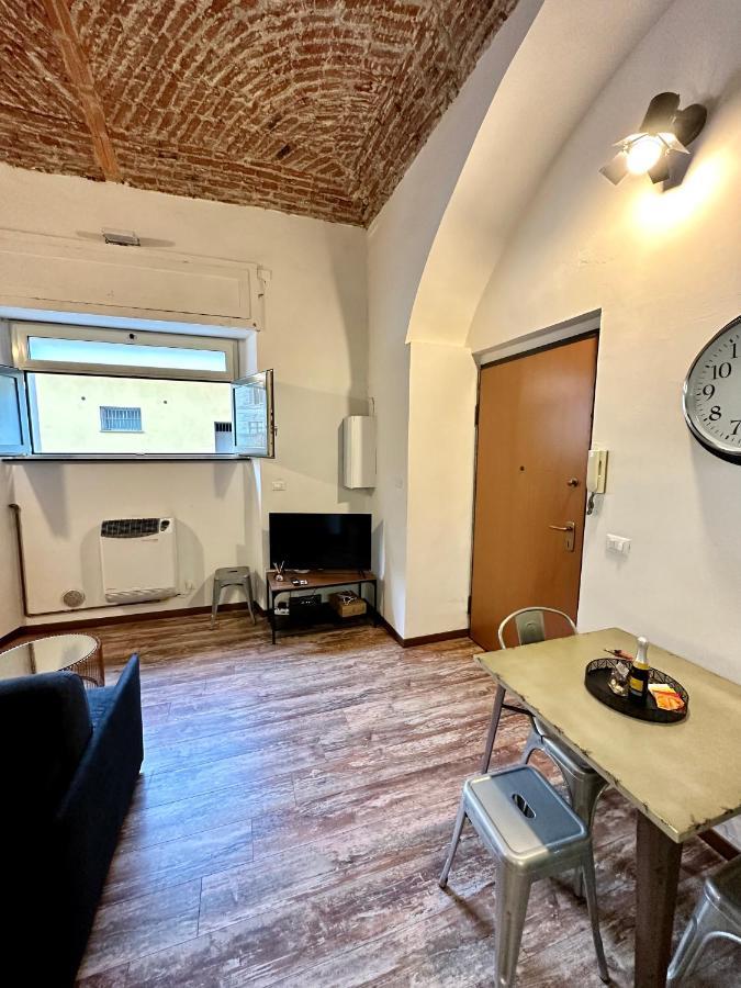 Apartamento Casa Santa Chiara - Vicino Porta Susa F.s. *